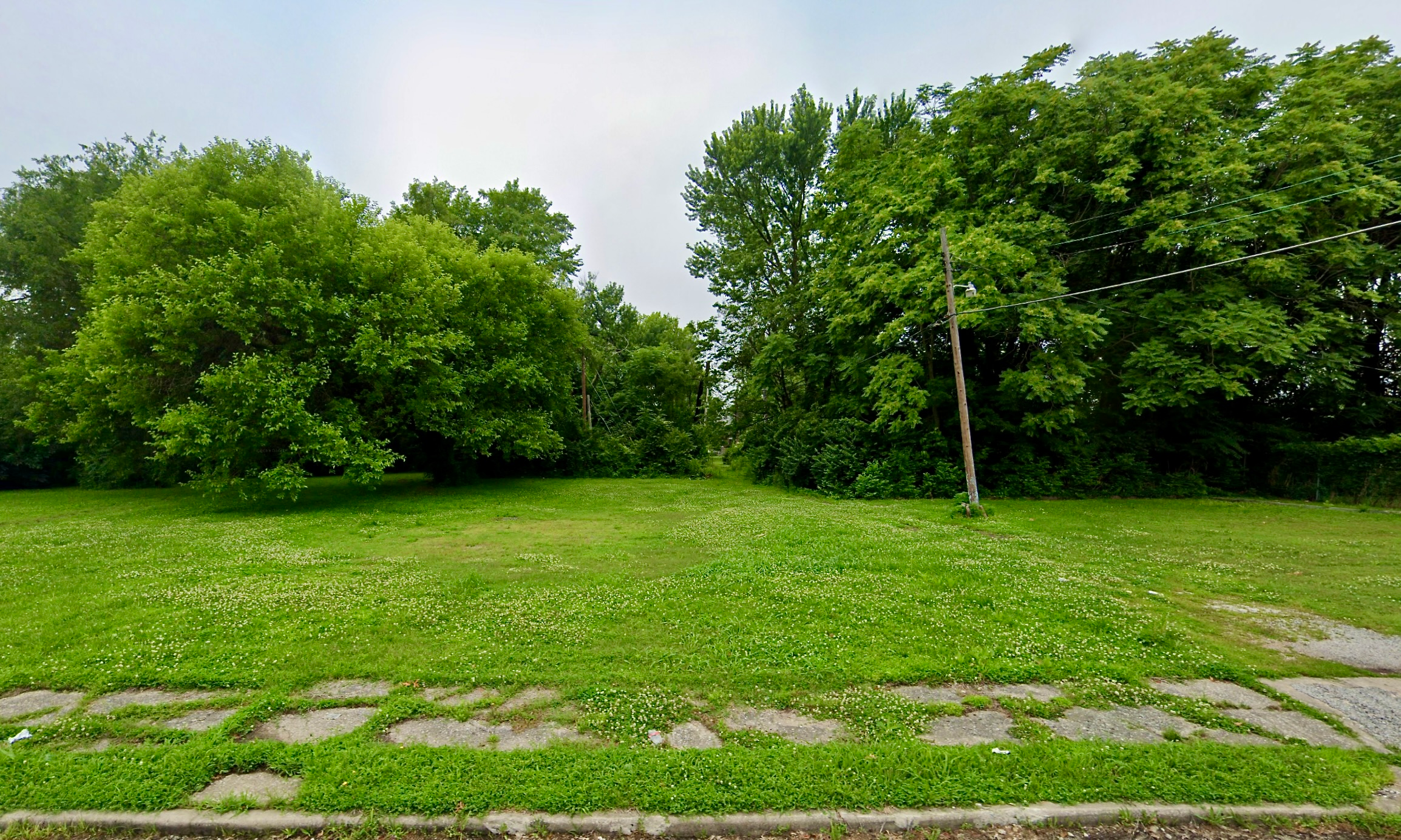 125 X 125 Sq ft. City Lot close to Downtown St. Louis