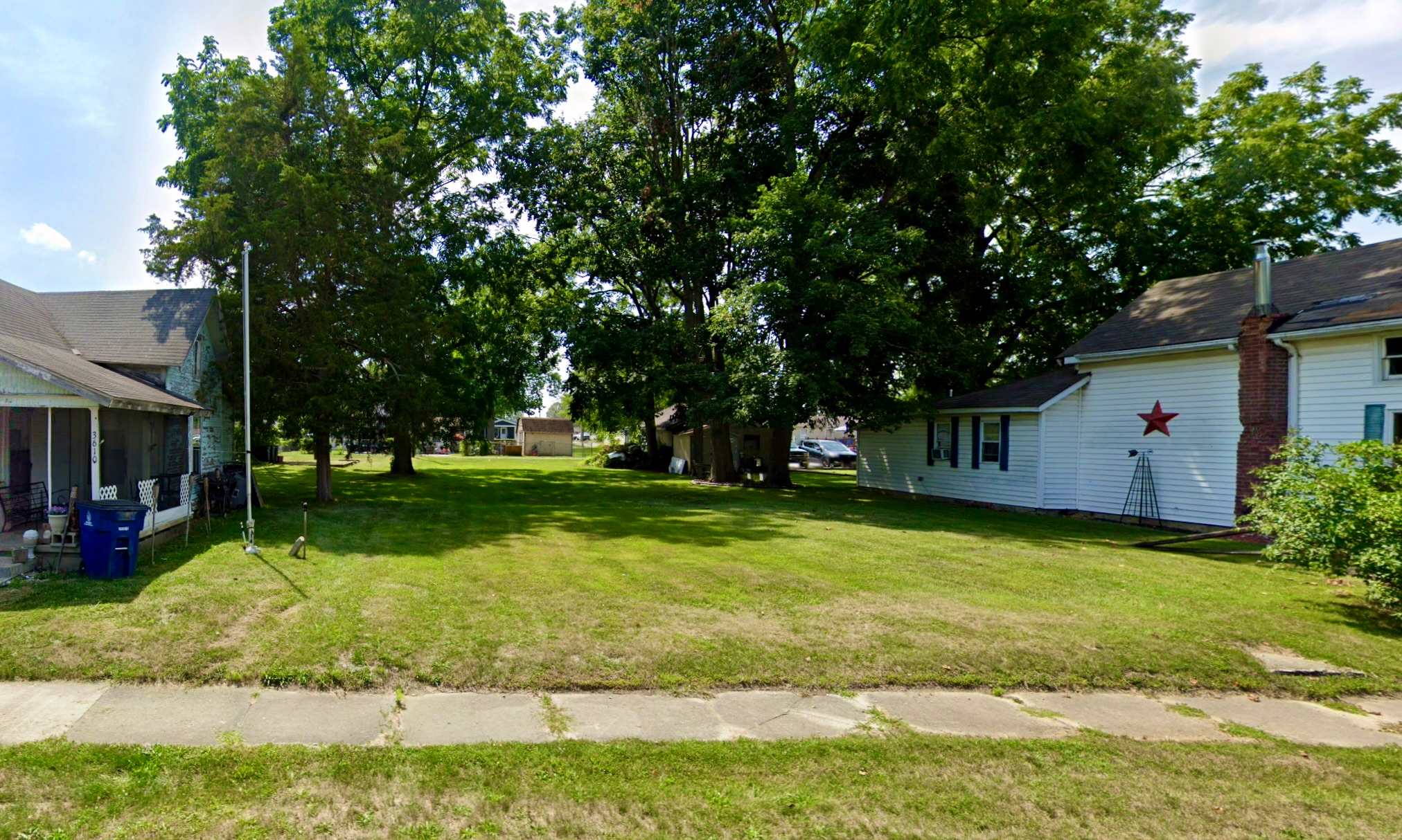 44 X 140 Sq ft. Residential City lot near Indiana Wesleyan University