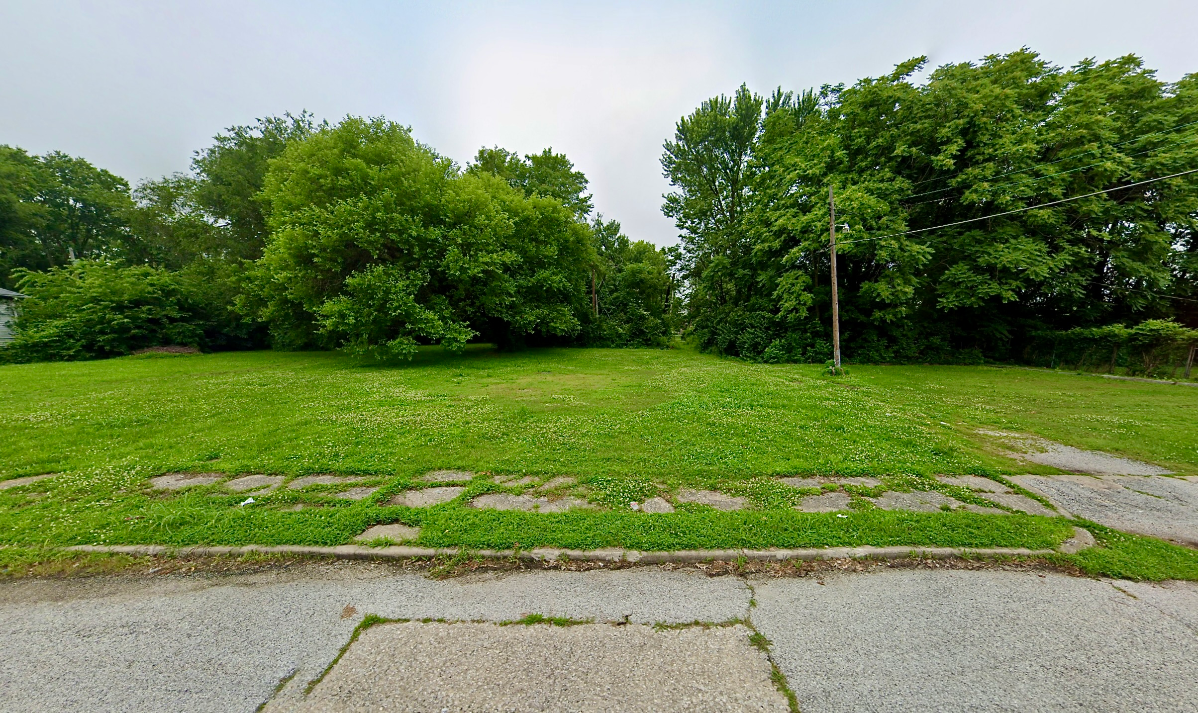 125 X 125 Sq ft. City Lot close to Downtown St. Louis