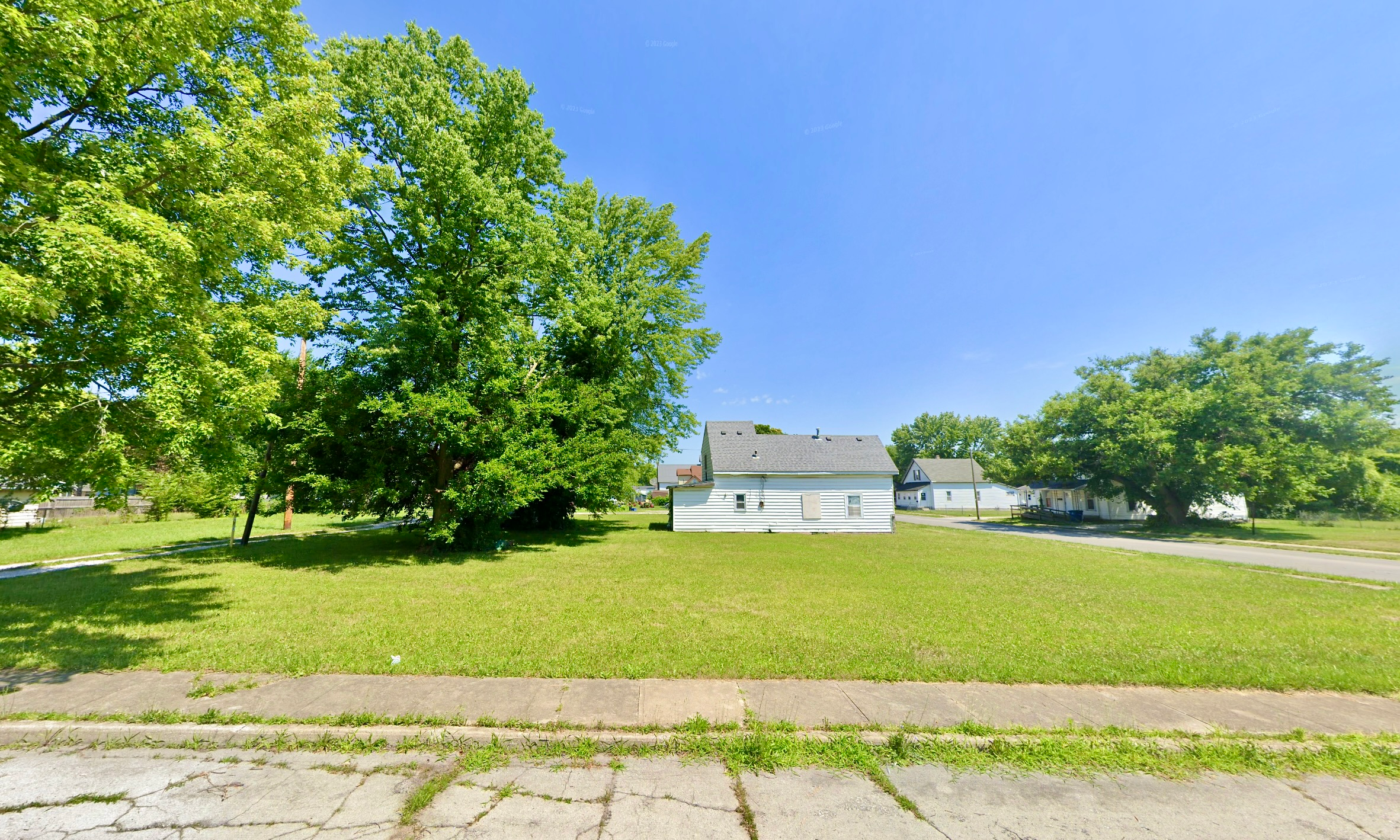 33 X 117 Sq ft. Residential City lot near Indiana Wesleyan University