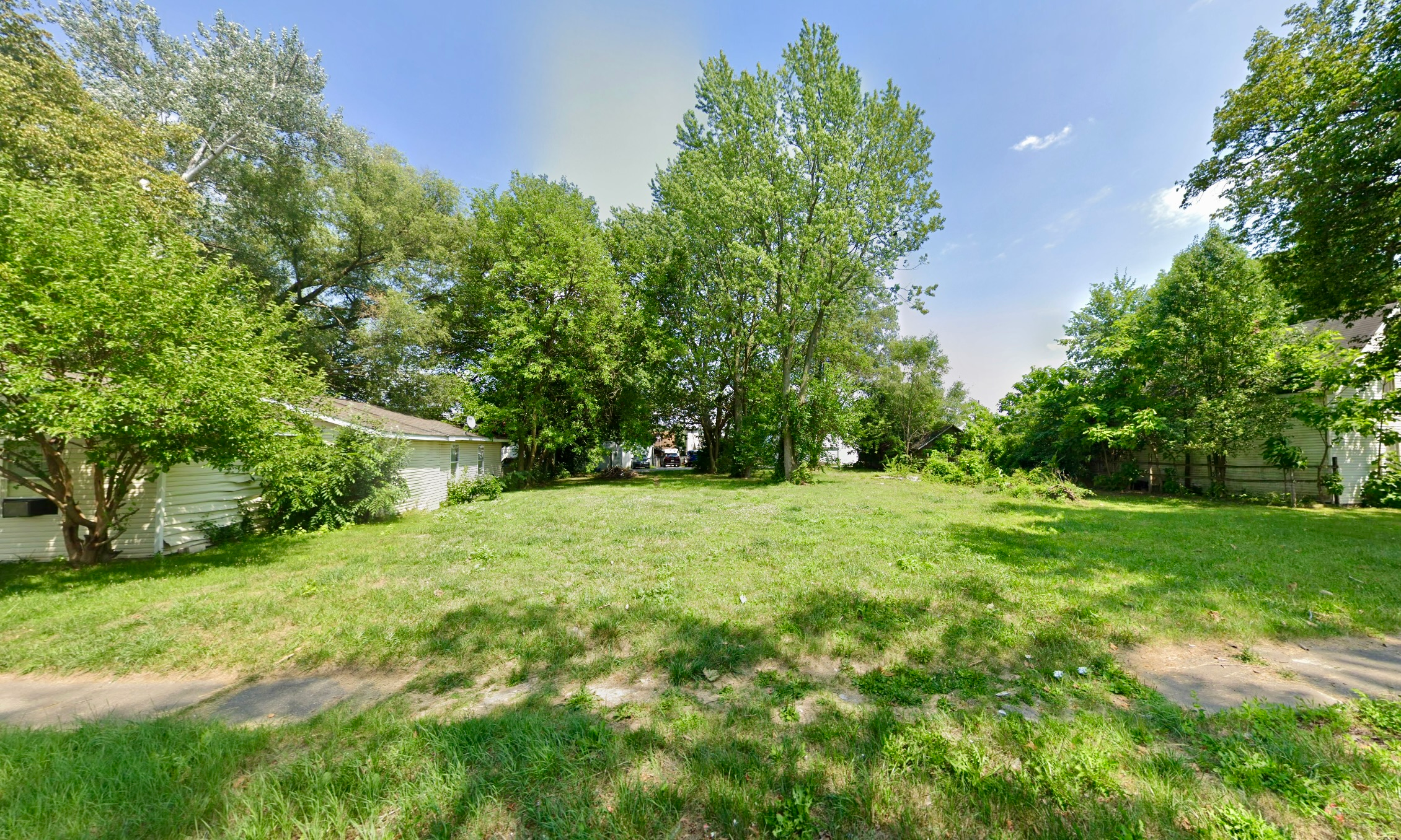 0.14 Acres (44 X 143 Sq ft.) Residential City lot near Indiana Wesleyan University