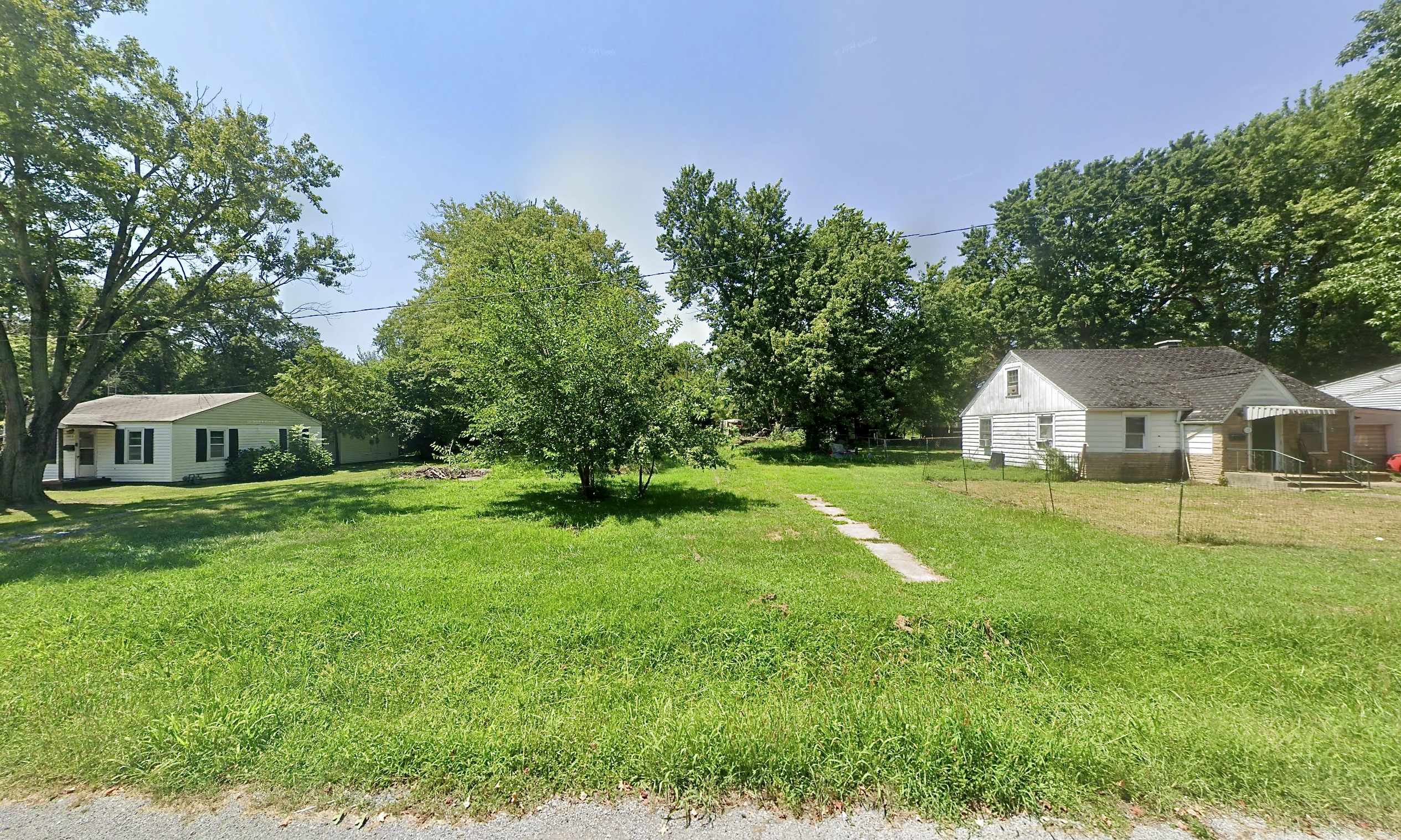 50 X 152 Sq ft in MOUNT VERNON, IL