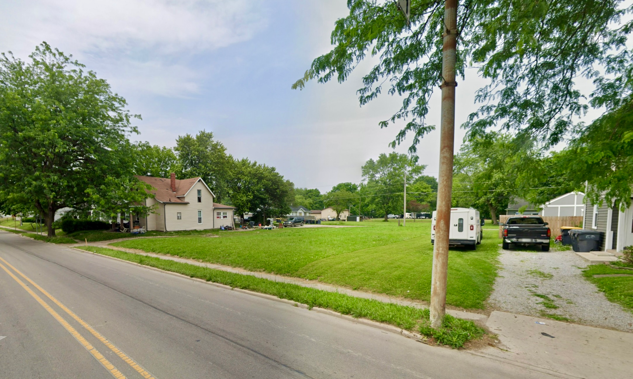 51 X 140 Sq ft. Residential City-lot in Anderson, IN, 39.2 Miles North-East of Indianapolis